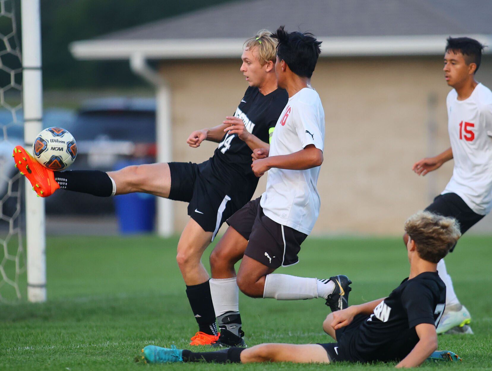 Western vs Logansport boys soccer 04.jpg